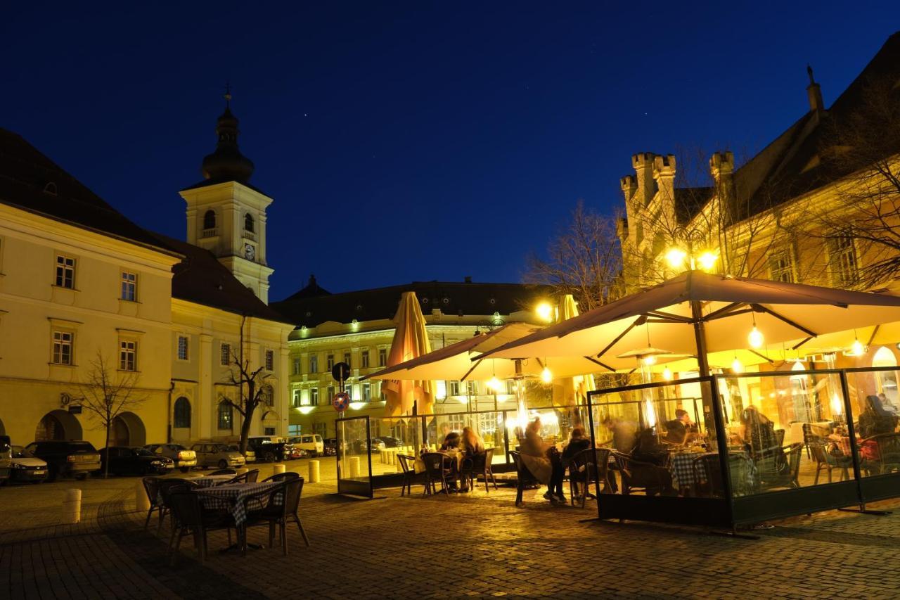 Historical Center Residence 1 Sibiu Luaran gambar