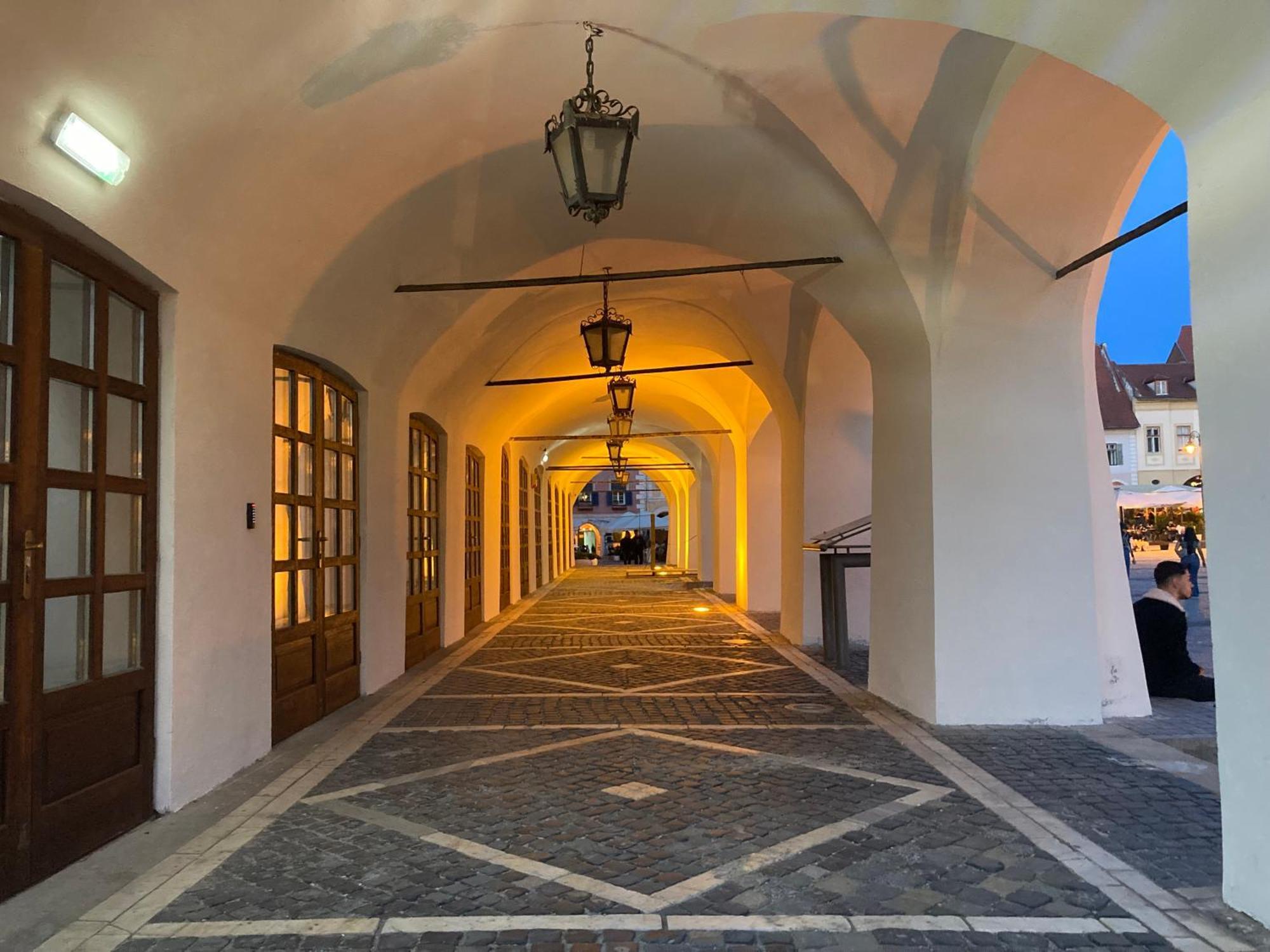 Historical Center Residence 1 Sibiu Luaran gambar